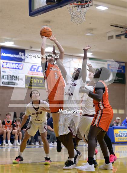 Thumbnail 1 in Weston Ranch vs. Pacifica Christian (Meet in the Middle Classic) photogallery.