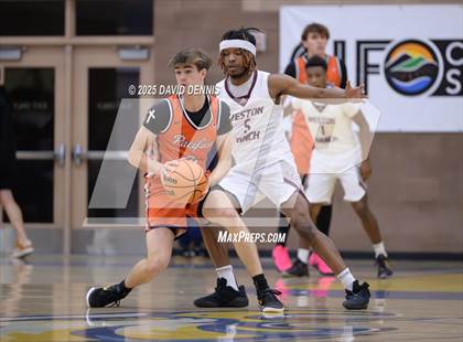 Thumbnail 3 in Weston Ranch vs. Pacifica Christian (Meet in the Middle Classic) photogallery.