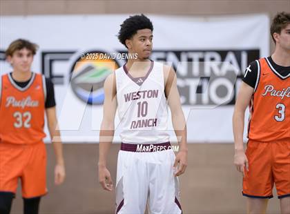 Thumbnail 3 in Weston Ranch vs. Pacifica Christian (Meet in the Middle Classic) photogallery.