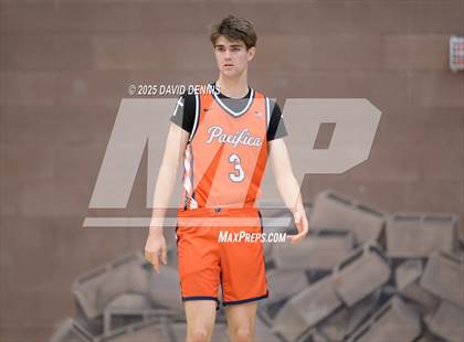 Thumbnail 3 in Weston Ranch vs. Pacifica Christian (Meet in the Middle Classic) photogallery.