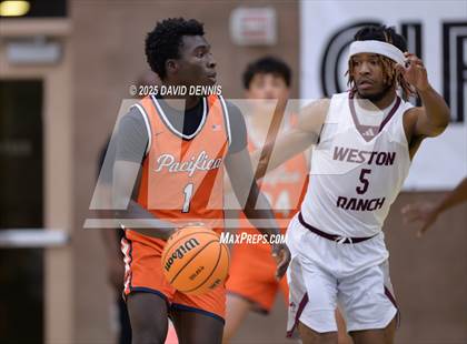 Thumbnail 3 in Weston Ranch vs. Pacifica Christian (Meet in the Middle Classic) photogallery.