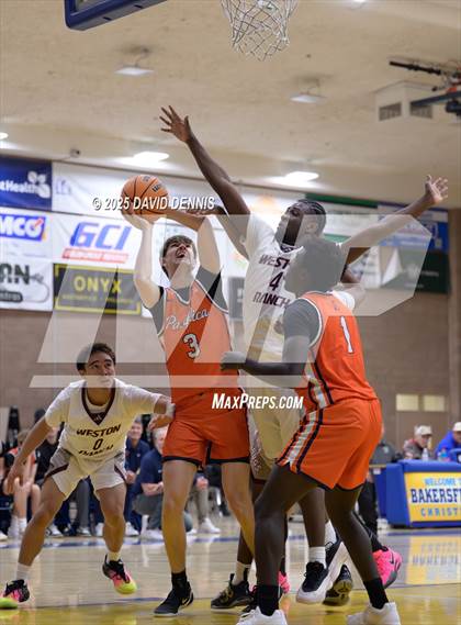 Thumbnail 2 in Weston Ranch vs. Pacifica Christian (Meet in the Middle Classic) photogallery.