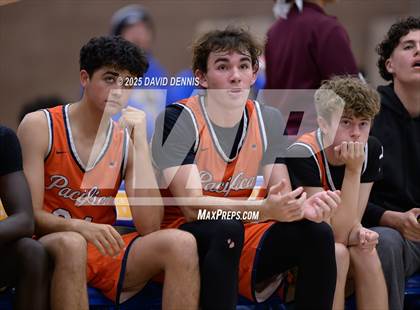 Thumbnail 3 in Weston Ranch vs. Pacifica Christian (Meet in the Middle Classic) photogallery.