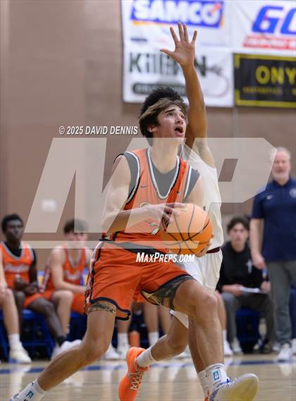 Thumbnail 2 in Weston Ranch vs. Pacifica Christian (Meet in the Middle Classic) photogallery.