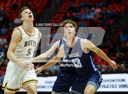 Thumbnail 2 in Westlake vs. Davis (UHSAA 6A Quarterfinal) photogallery.