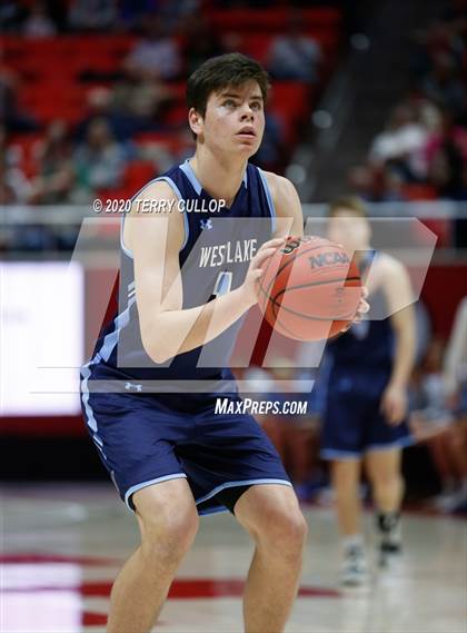 Thumbnail 3 in Westlake vs. Davis (UHSAA 6A Quarterfinal) photogallery.