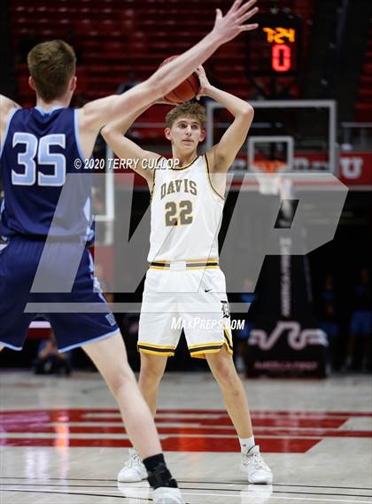 Thumbnail 2 in Westlake vs. Davis (UHSAA 6A Quarterfinal) photogallery.