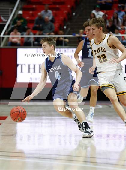 Thumbnail 1 in Westlake vs. Davis (UHSAA 6A Quarterfinal) photogallery.