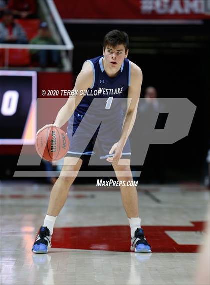 Thumbnail 2 in Westlake vs. Davis (UHSAA 6A Quarterfinal) photogallery.