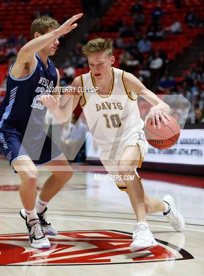 Thumbnail 1 in Westlake vs. Davis (UHSAA 6A Quarterfinal) photogallery.