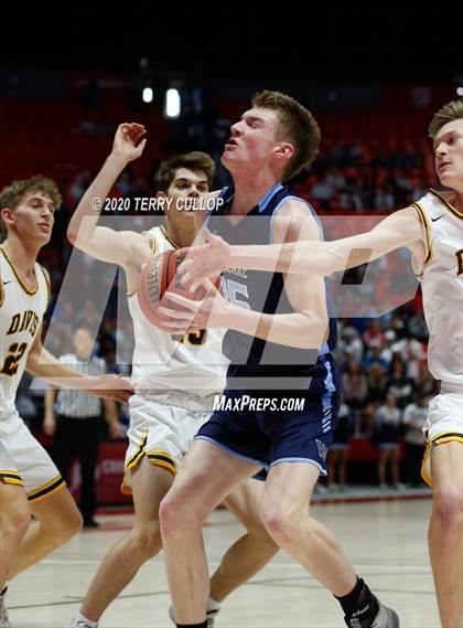 Thumbnail 2 in Westlake vs. Davis (UHSAA 6A Quarterfinal) photogallery.