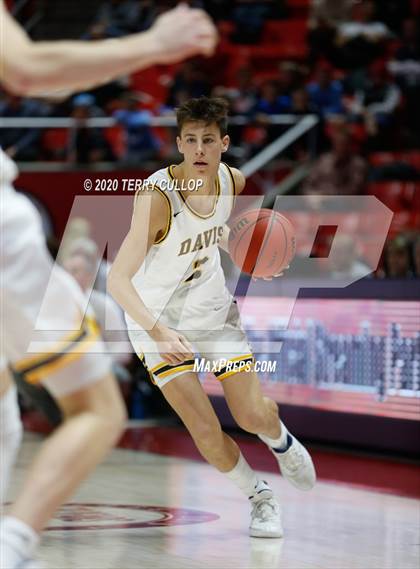 Thumbnail 1 in Westlake vs. Davis (UHSAA 6A Quarterfinal) photogallery.