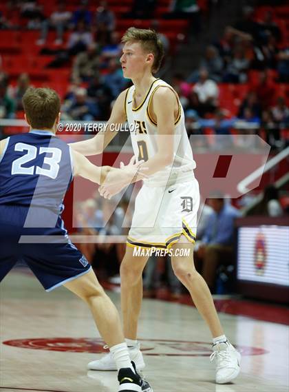 Thumbnail 3 in Westlake vs. Davis (UHSAA 6A Quarterfinal) photogallery.