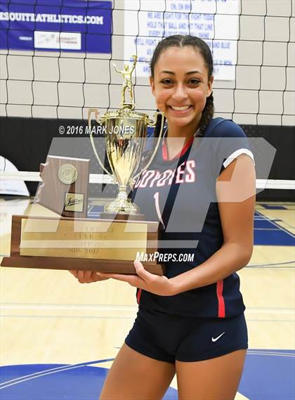 Thumbnail 1 in Centennial vs. Sunnyslope (AIA D5 Final Awards Photos) photogallery.