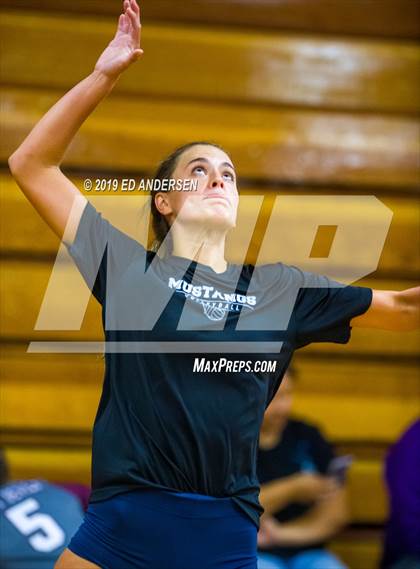 Thumbnail 2 in Damonte Ranch vs. Beatty (Yerington Tournament) photogallery.