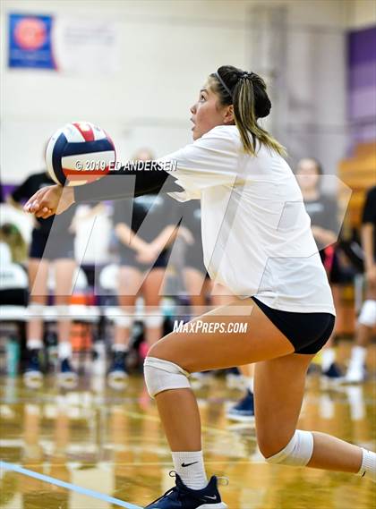 Thumbnail 2 in Damonte Ranch vs. Beatty (Yerington Tournament) photogallery.