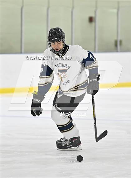 Thumbnail 2 in Freehold @ Toms River North photogallery.