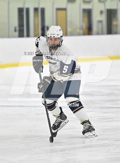 Thumbnail 1 in Freehold @ Toms River North photogallery.