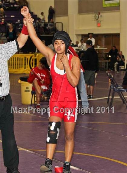 Thumbnail 3 in CIF State Girls Wrestling Championships (Consolation 1 - Round 4) photogallery.