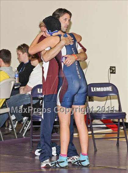 Thumbnail 3 in CIF State Girls Wrestling Championships (Consolation 1 - Round 4) photogallery.
