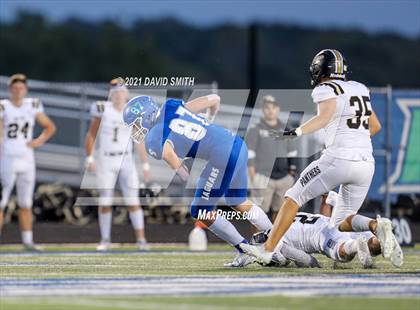 Thumbnail 1 in Raymore-Peculiar @ Blue Springs South photogallery.