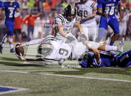 Thumbnail 2 in Raymore-Peculiar @ Blue Springs South photogallery.