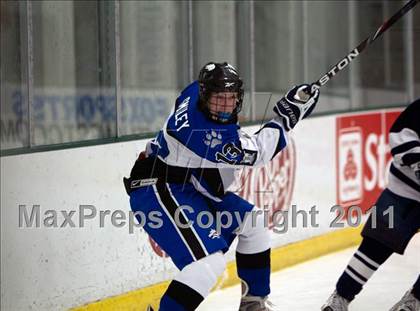Thumbnail 3 in Dallas Jesuit vs Plano West photogallery.