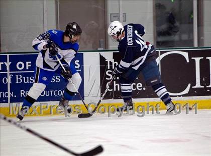 Thumbnail 3 in Dallas Jesuit vs Plano West photogallery.