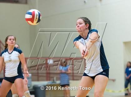 Thumbnail 3 in NB Canyon vs O'Connor photogallery.