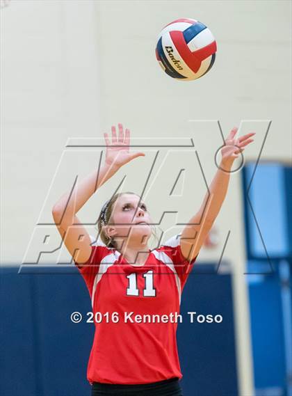 Thumbnail 2 in NB Canyon vs O'Connor photogallery.