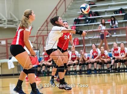 Thumbnail 3 in NB Canyon vs O'Connor photogallery.