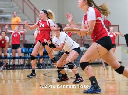 Thumbnail 3 in NB Canyon vs O'Connor photogallery.