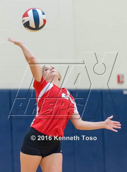 Thumbnail 2 in NB Canyon vs O'Connor photogallery.