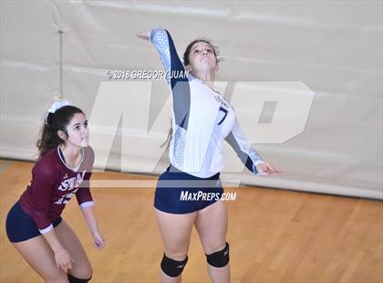 Thumbnail 1 in Academy of the Sacred Heart vs St. Thomas More (Catholic League Tournament) photogallery.