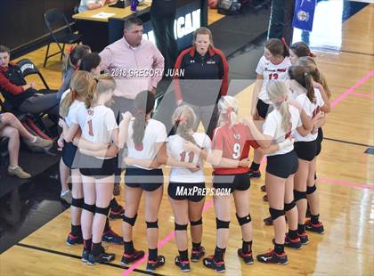 Thumbnail 2 in Academy of the Sacred Heart vs St. Thomas More (Catholic League Tournament) photogallery.