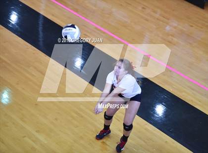 Thumbnail 2 in Academy of the Sacred Heart vs St. Thomas More (Catholic League Tournament) photogallery.