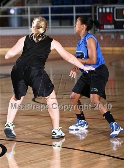 Thumbnail 2 in South Grand Prairie @ Mansfield Summit photogallery.