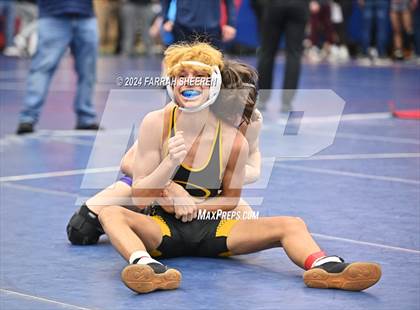 Thumbnail 3 in Region 2 - 6A Championship photogallery.