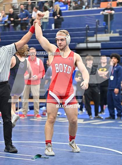 Thumbnail 3 in Region 2 - 6A Championship photogallery.