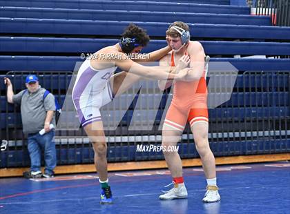 Thumbnail 3 in Region 2 - 6A Championship photogallery.