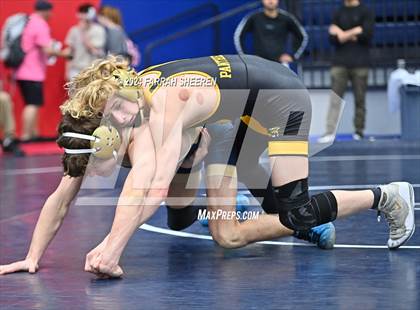 Thumbnail 2 in Region 2 - 6A Championship photogallery.