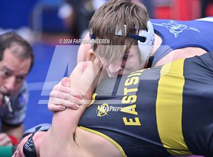 Thumbnail 2 in Region 2 - 6A Championship photogallery.