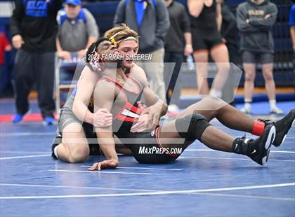 Thumbnail 1 in Region 2 - 6A Championship photogallery.