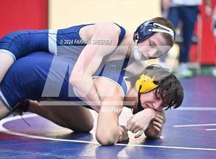 Thumbnail 2 in Region 2 - 6A Championship photogallery.