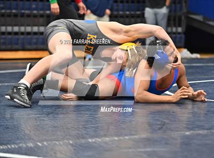 Thumbnail 2 in Region 2 - 6A Championship photogallery.