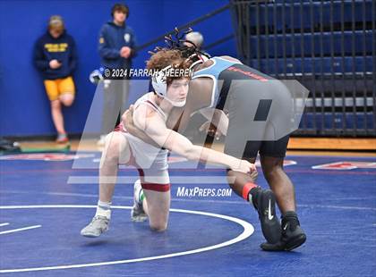 Thumbnail 2 in Region 2 - 6A Championship photogallery.