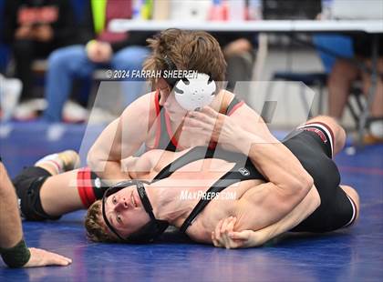Thumbnail 2 in Region 2 - 6A Championship photogallery.