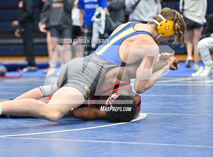 Thumbnail 1 in Region 2 - 6A Championship photogallery.