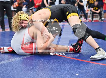 Thumbnail 3 in Region 2 - 6A Championship photogallery.