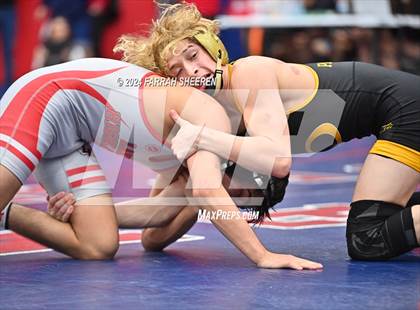 Thumbnail 1 in Region 2 - 6A Championship photogallery.
